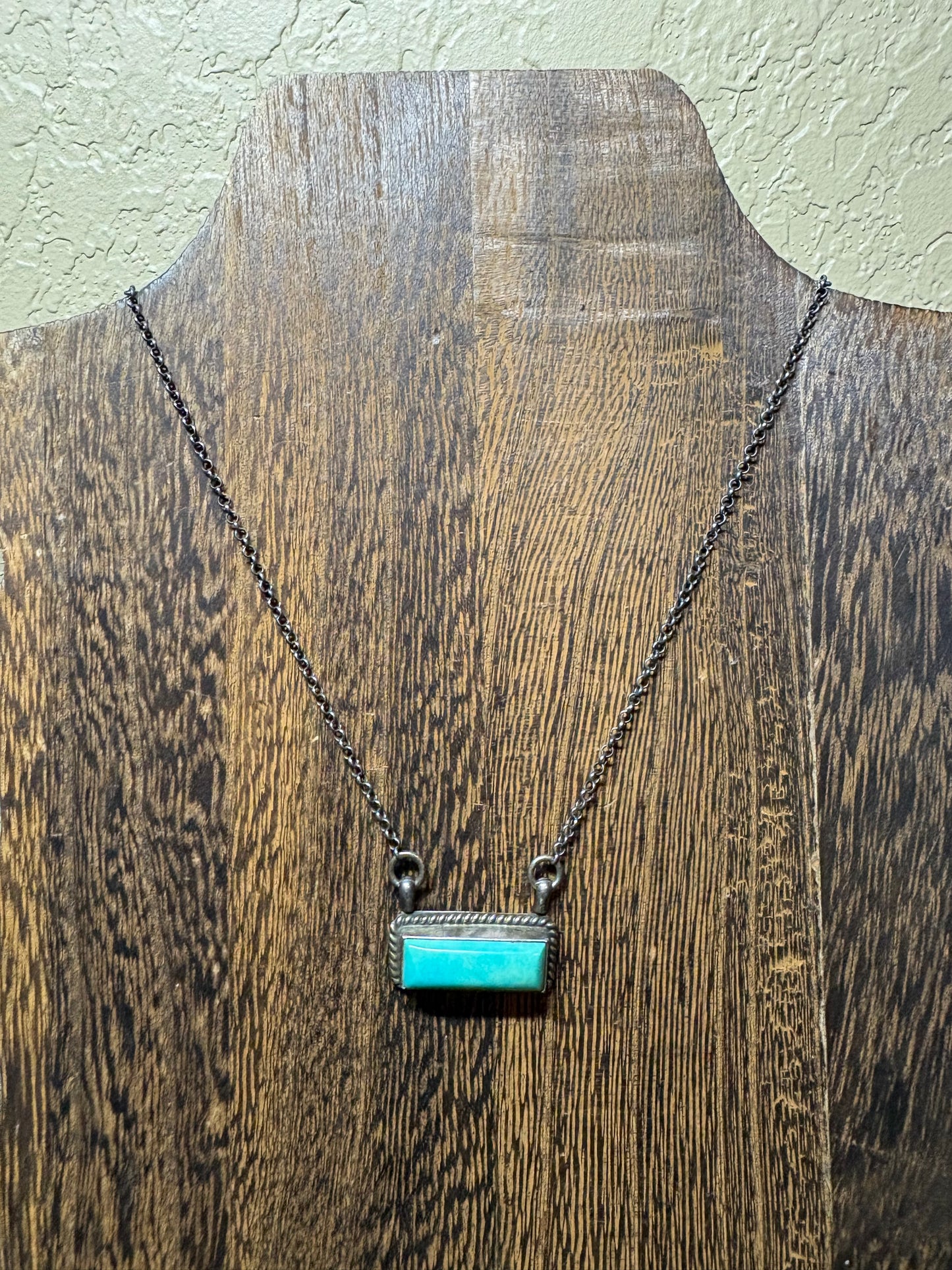 Navajo Handmade Kingman Bar Necklace