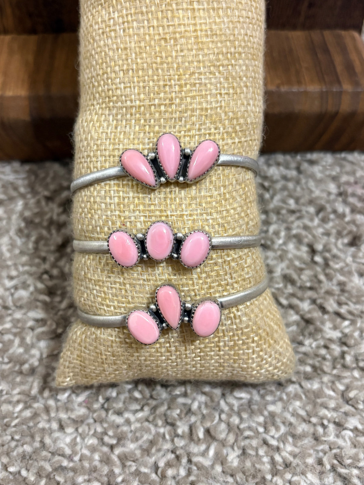 Pink Conch 3 Stone Cuff