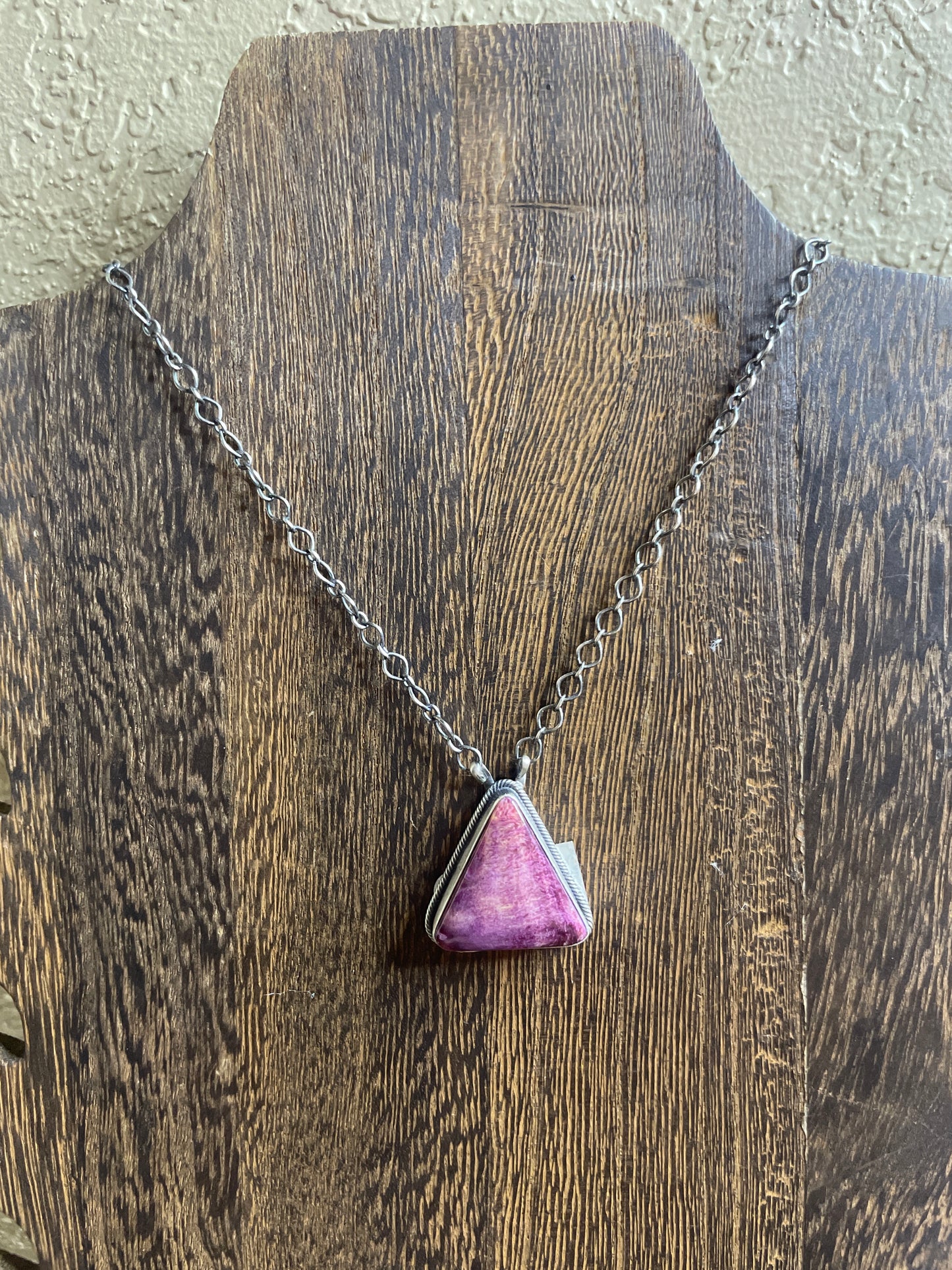 Navajo Handmade Purple Spiny Triangle Necklace
