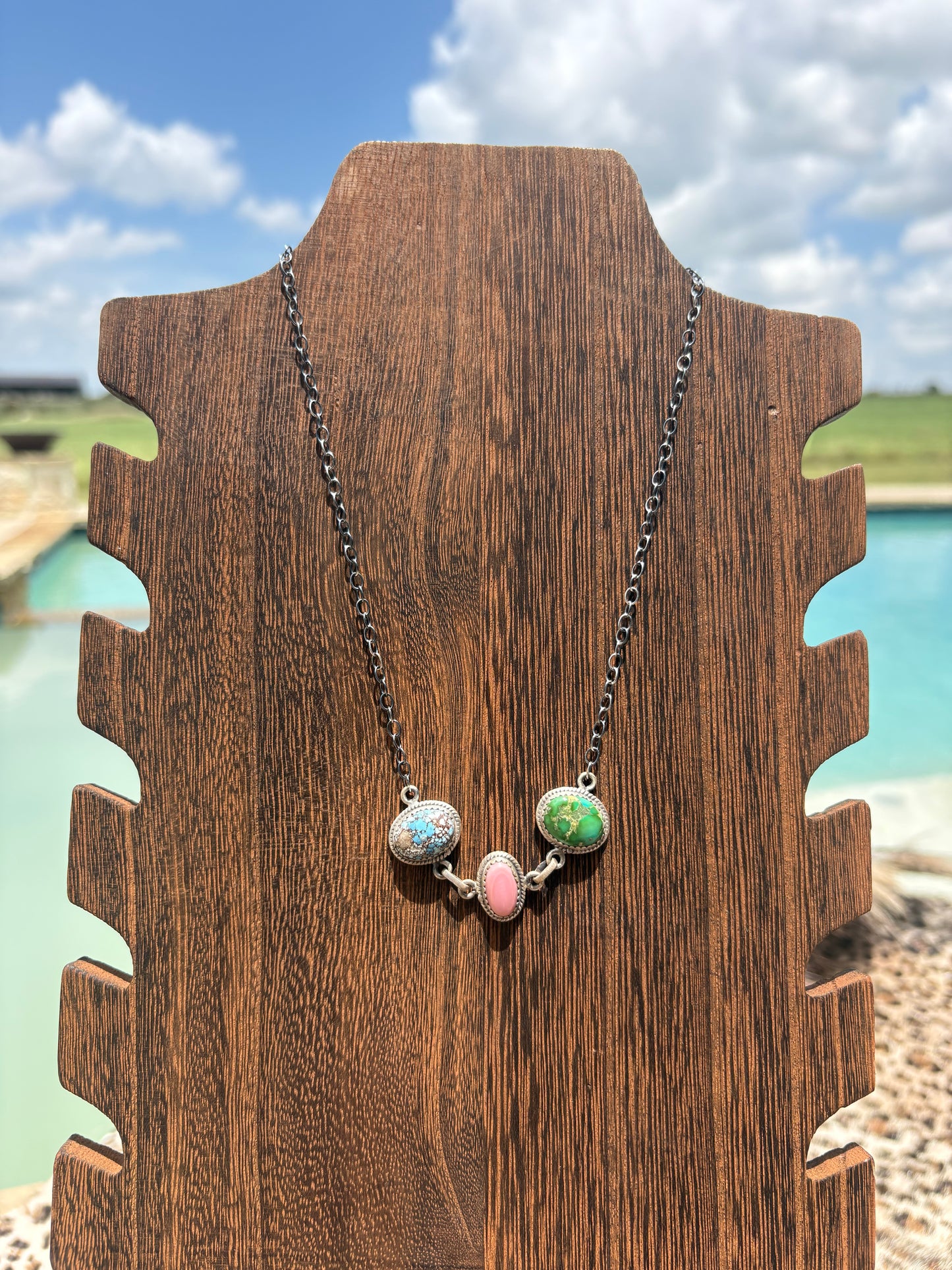 Mix Stone Bar Necklace/ Choker
