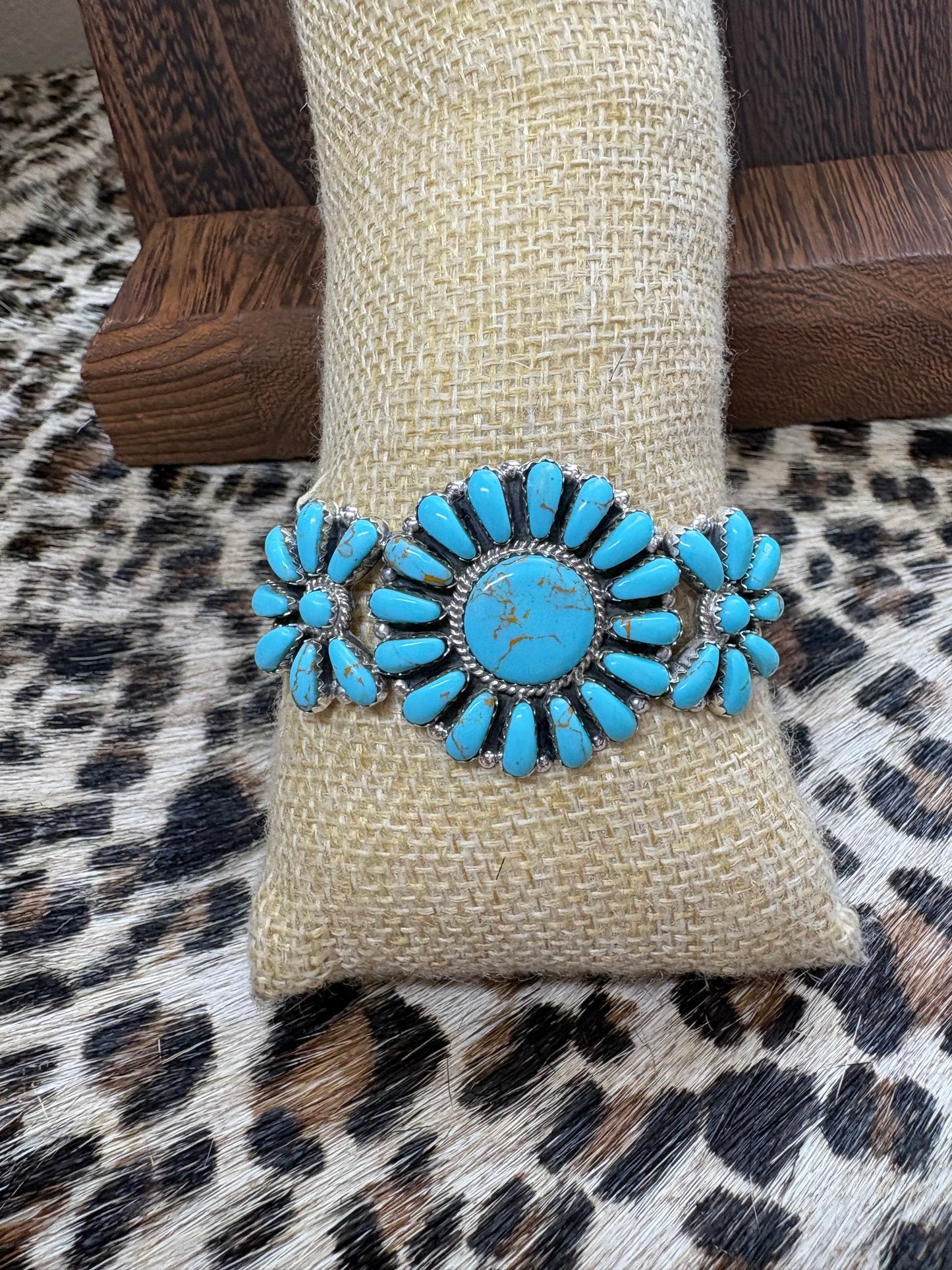 Navajo Handmade STATEMENT Kingman Cluster Cuff