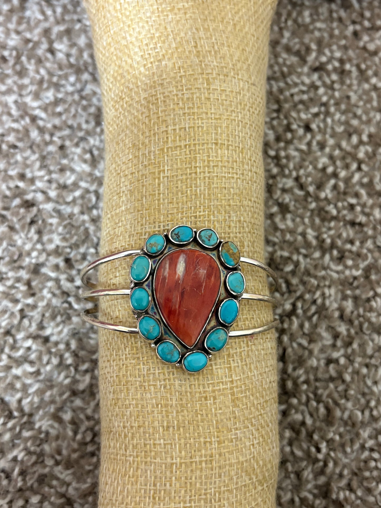 Kingman and Red Spiny Cluster Cuff