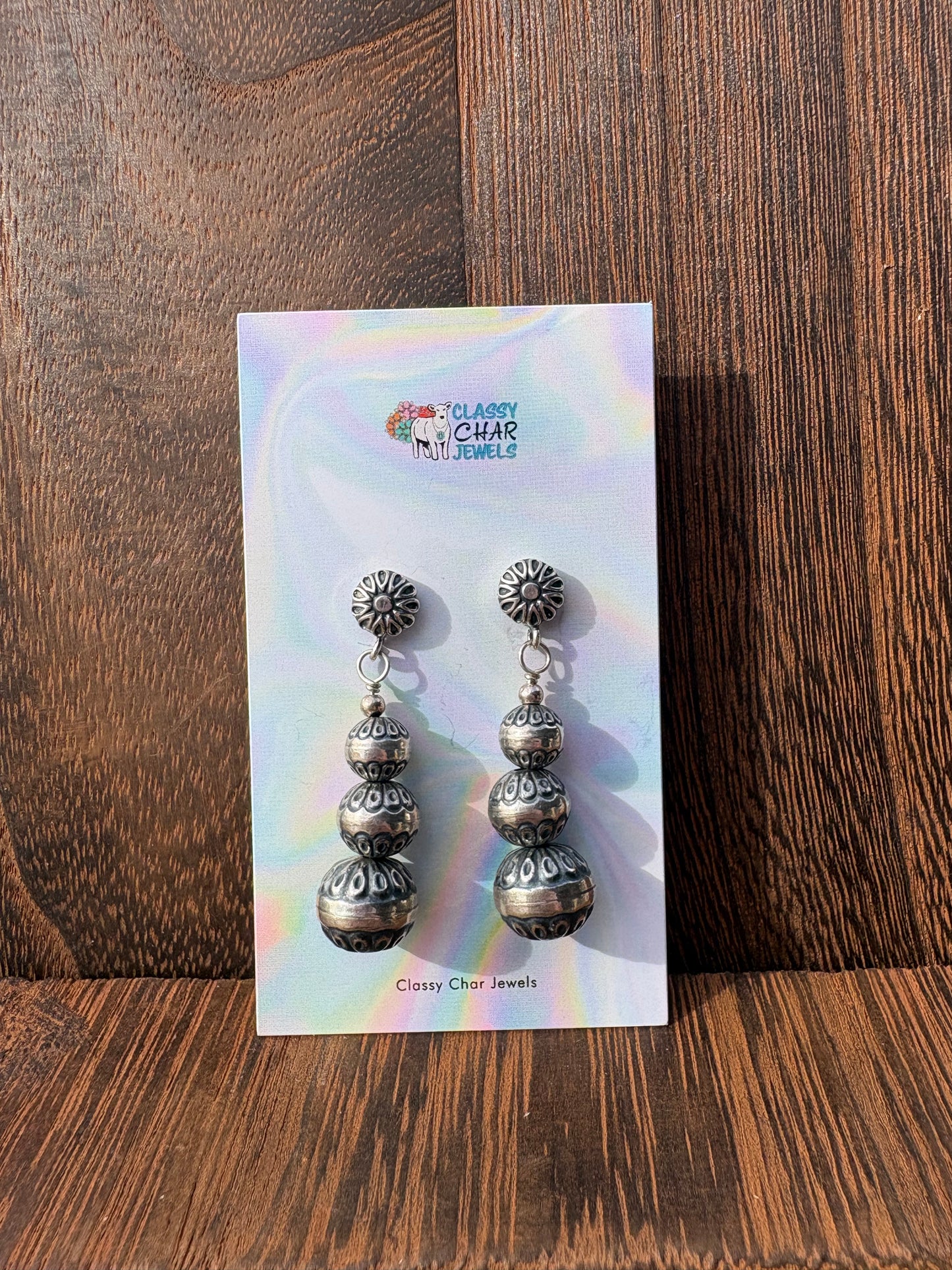 Navajo Handmade Detail Pearl Earrings