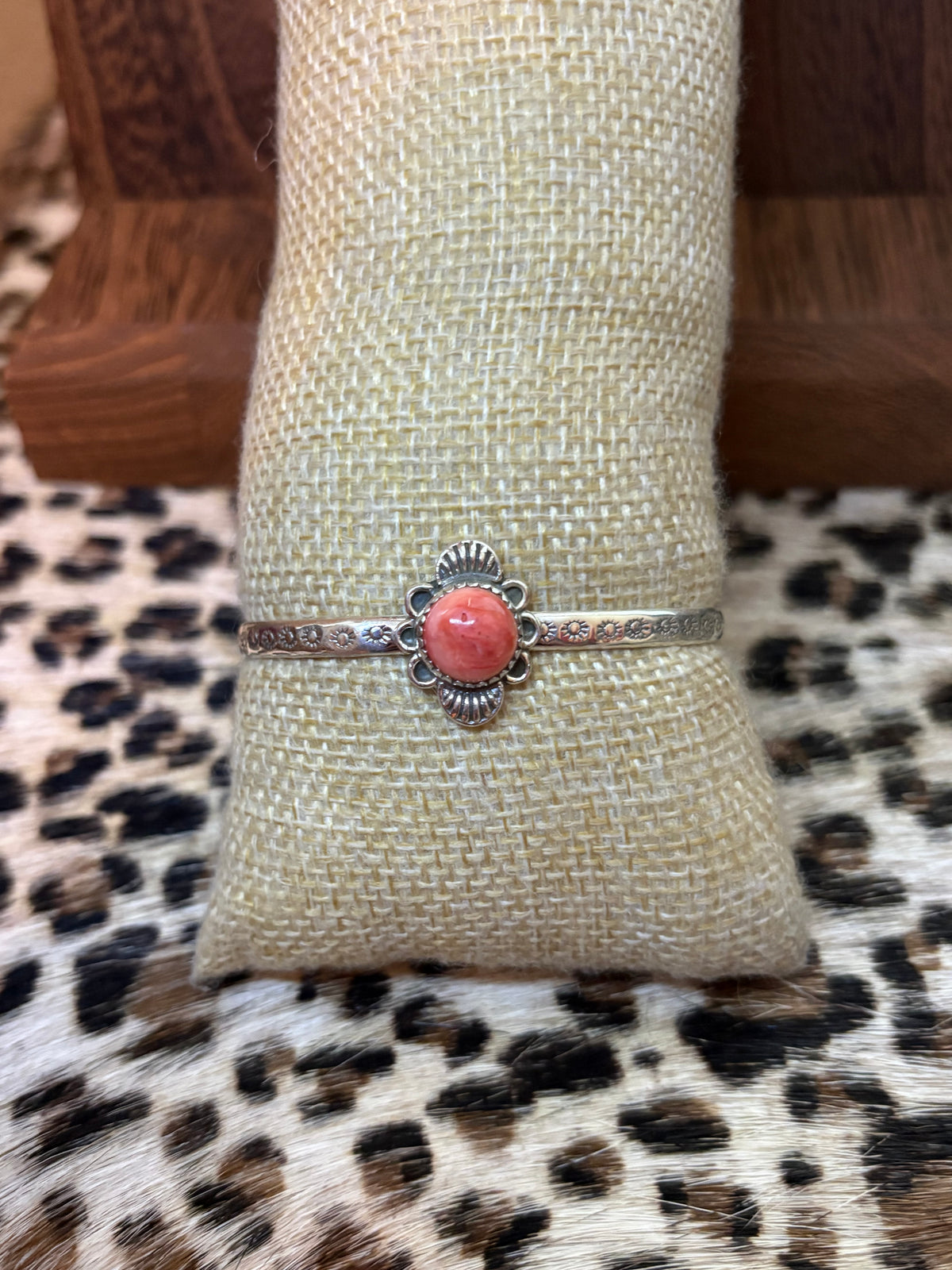 Red Spiny Single Stone Detail Cuff