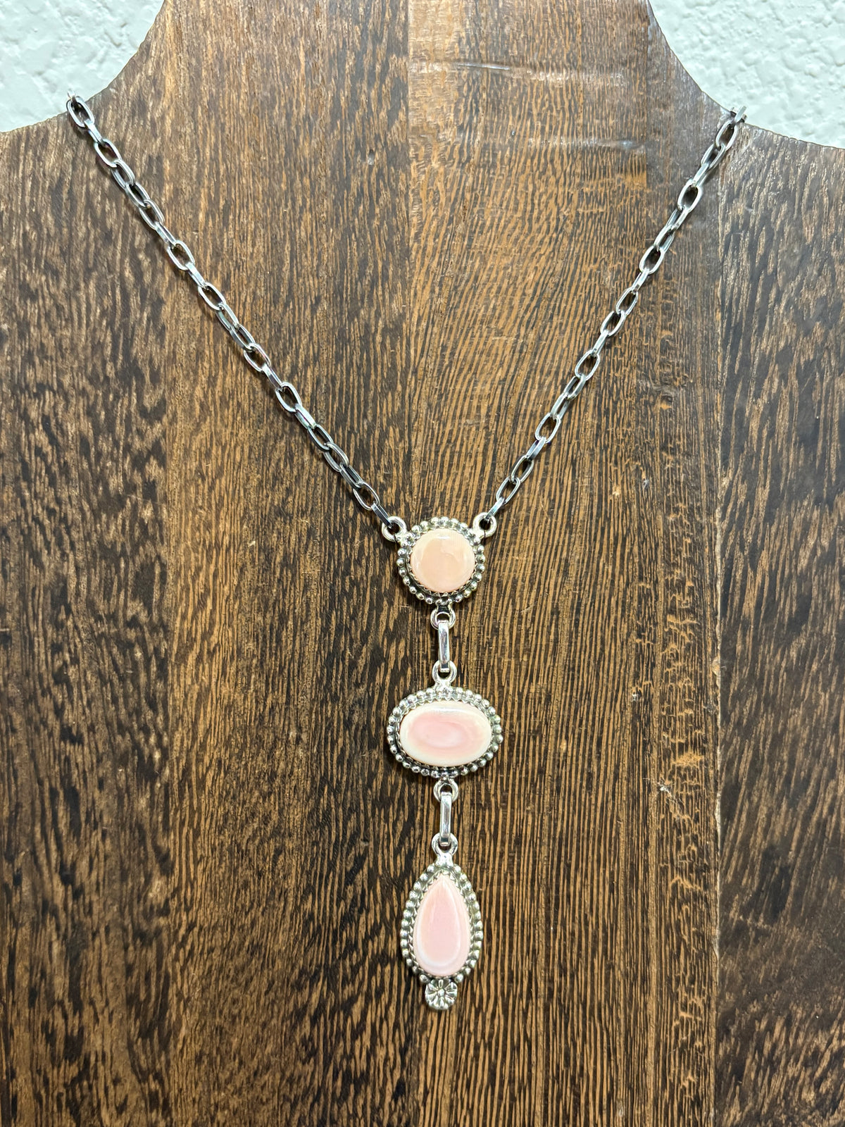 Pink Conch 3 Stone Lariat #1