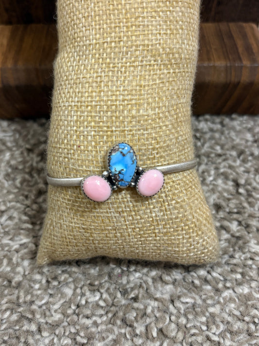 Pink Conch & Golden Hills 3 Stone Cluster Cuff