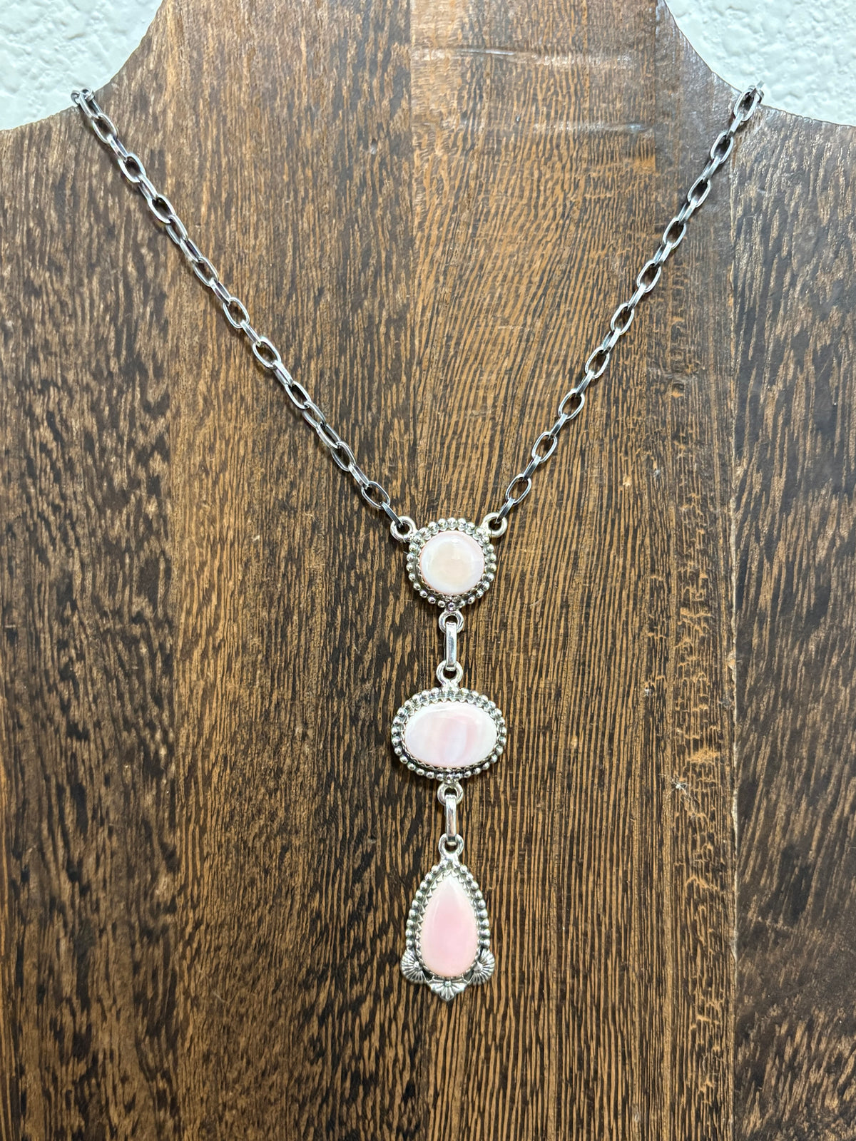 Pink Conch 3 Stone Lariat #3