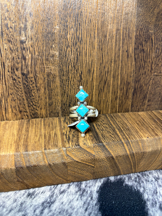 Kingman 3 Stone Diamond Shape Ring