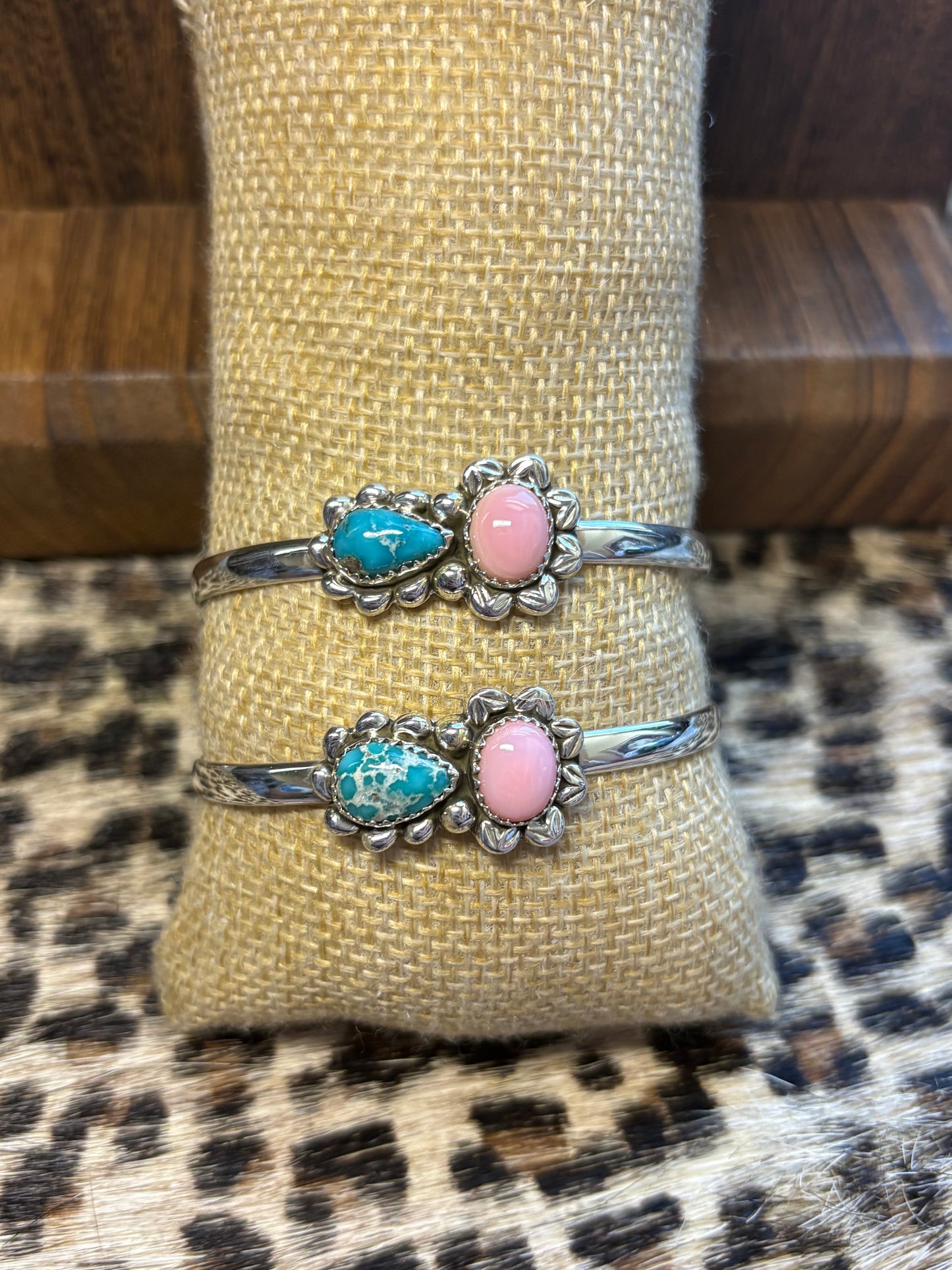 Pink Conch & White Water 2 Stone Cuff