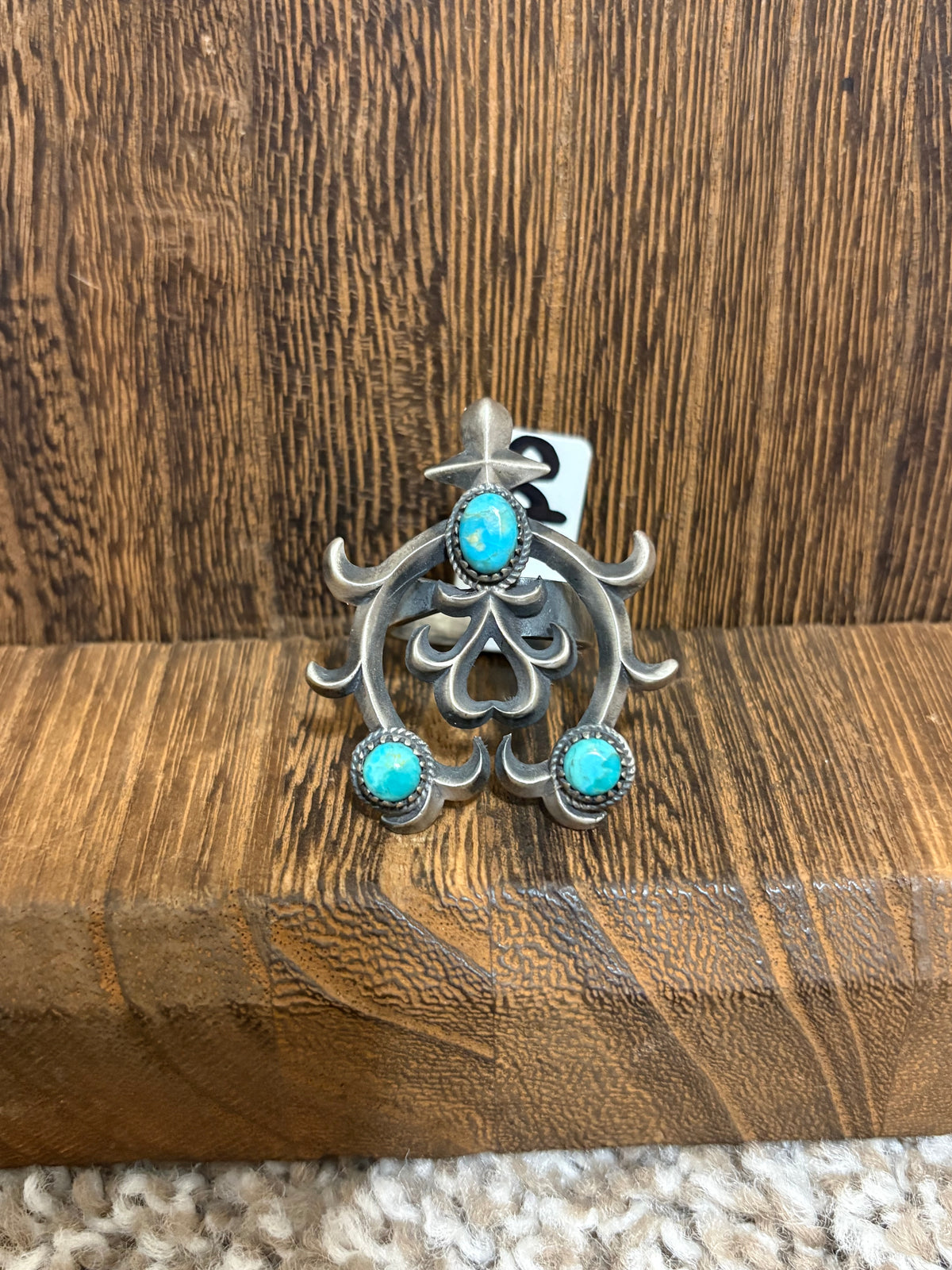 Unique Kingman Naja Ring