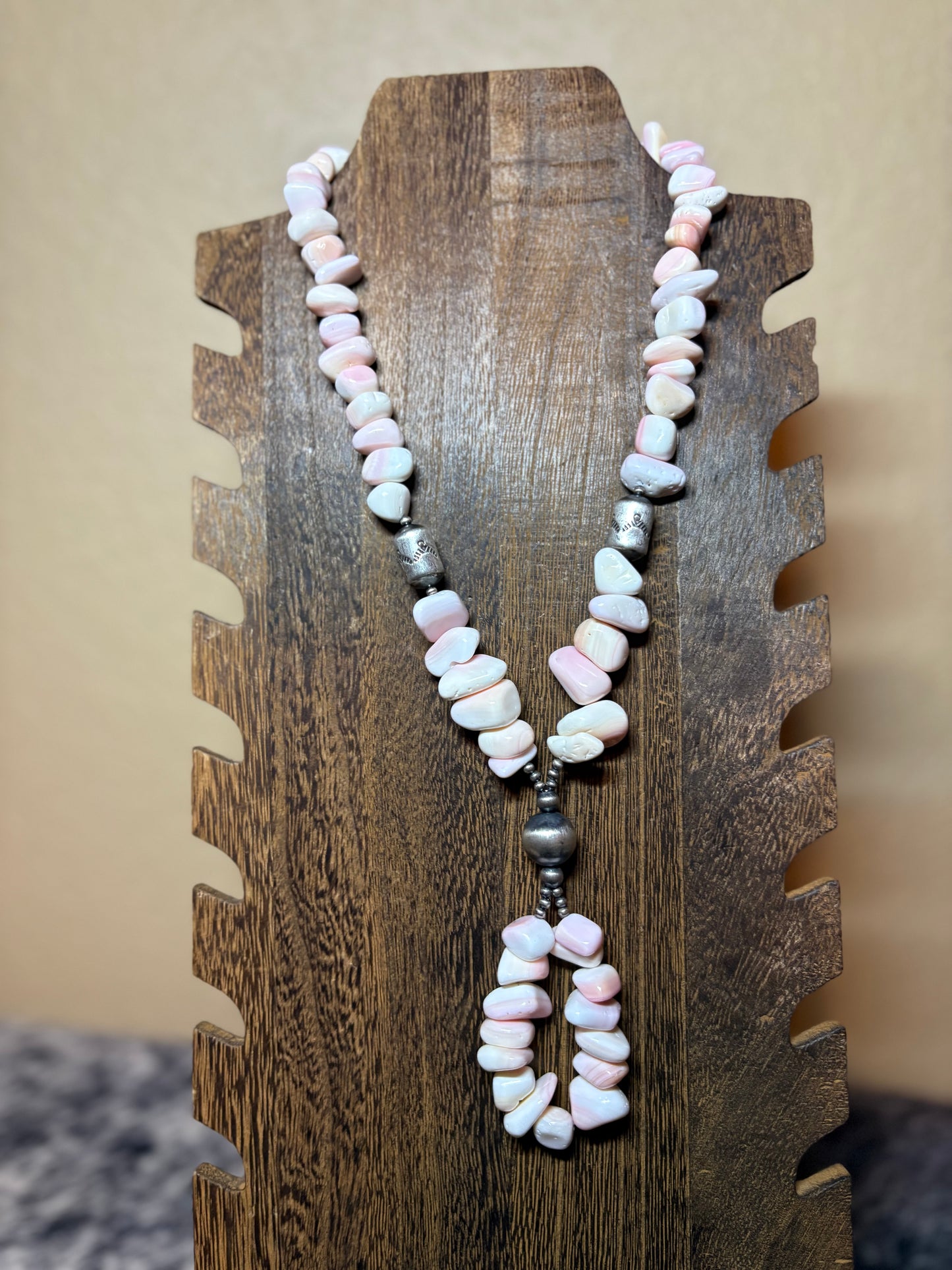 19” Pink Conch Jocla Necklace