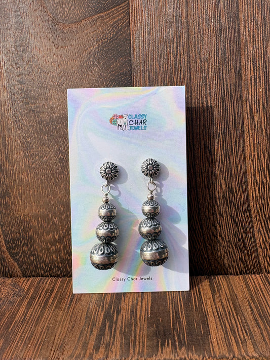 Navajo Handmade Detail Pearl Earrings
