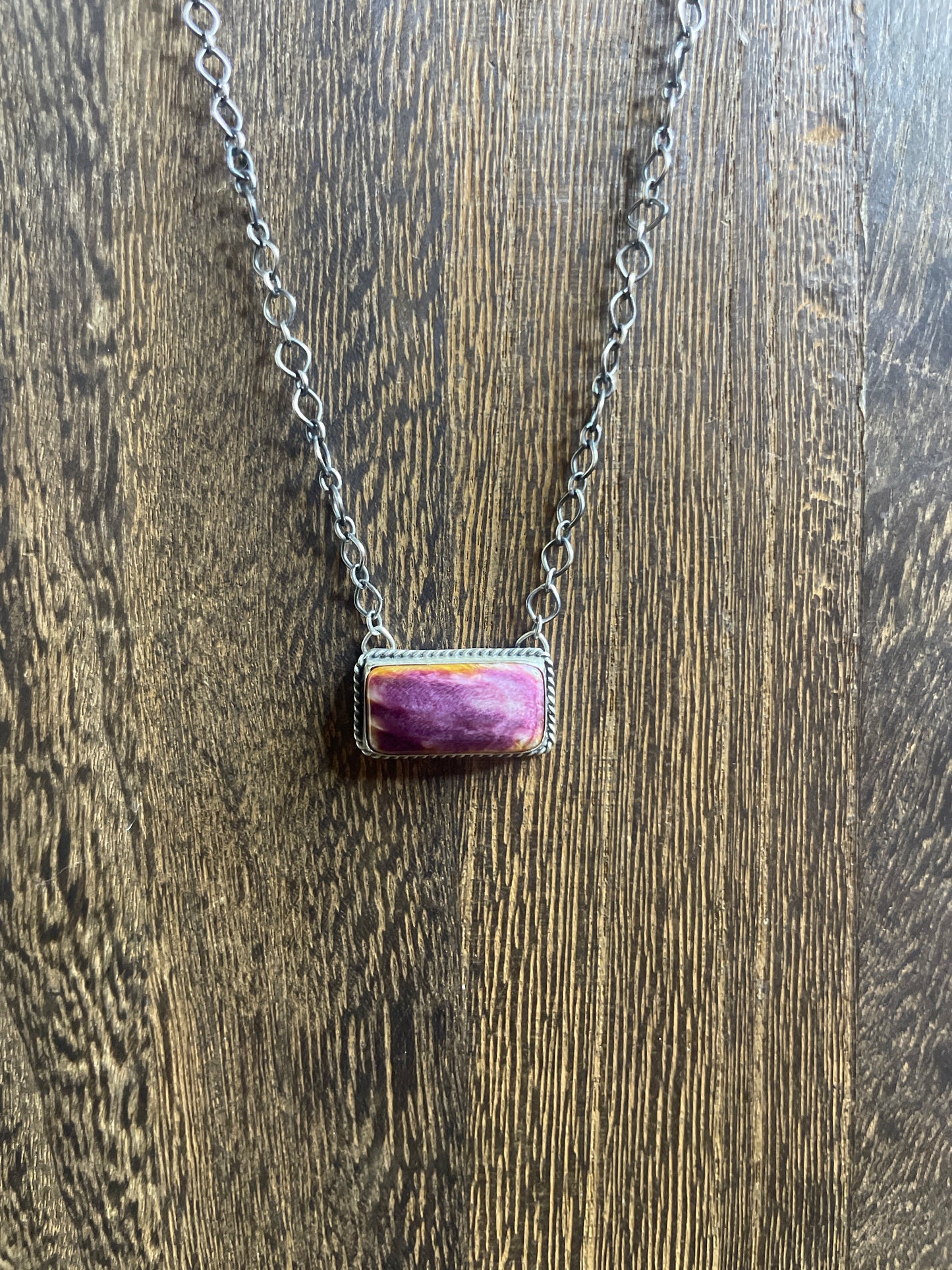 Navajo Handmade Purple Spiny Bar Necklace