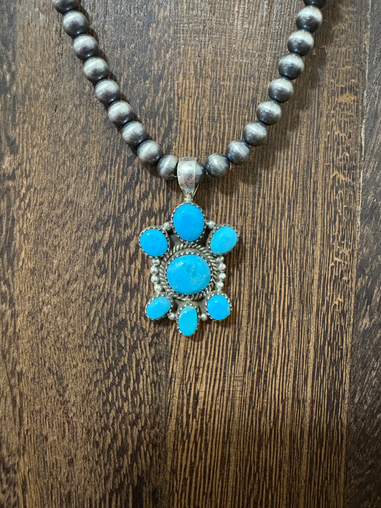 Hada Kingman Cluster Pendant