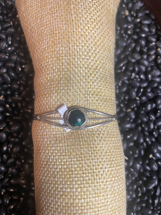 Navajo Handmade Malachite Cuff